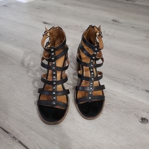 Merona sandal heel
